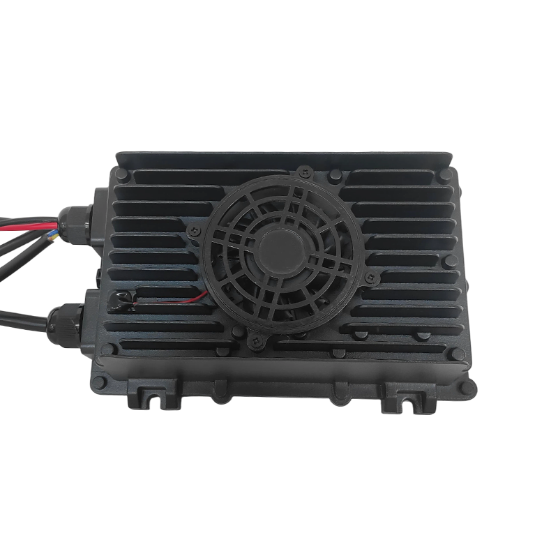 FLACDC-P600 24/36/48V akkumulátortöltő